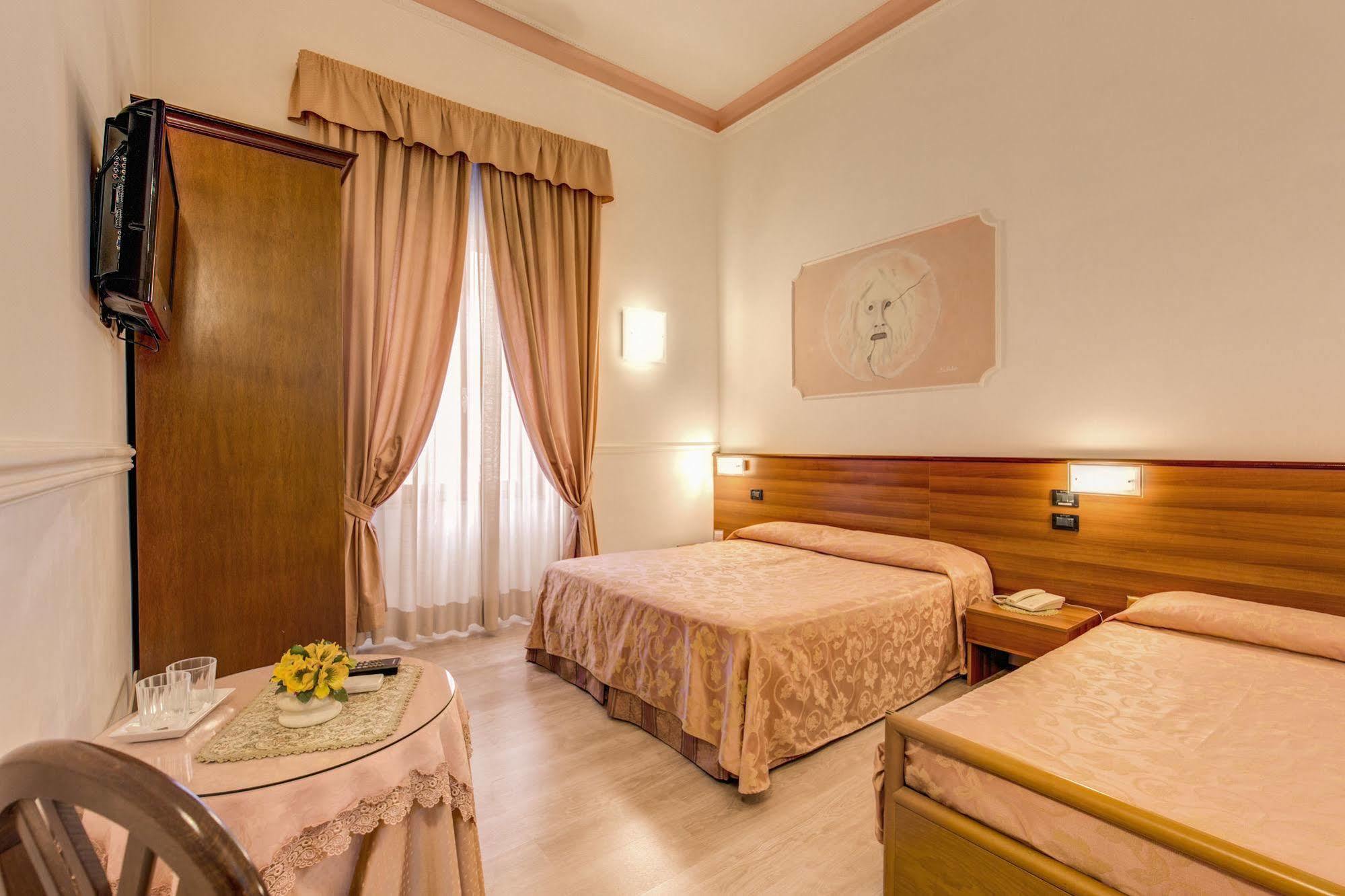Hotel Martini Rzym Zewnętrze zdjęcie