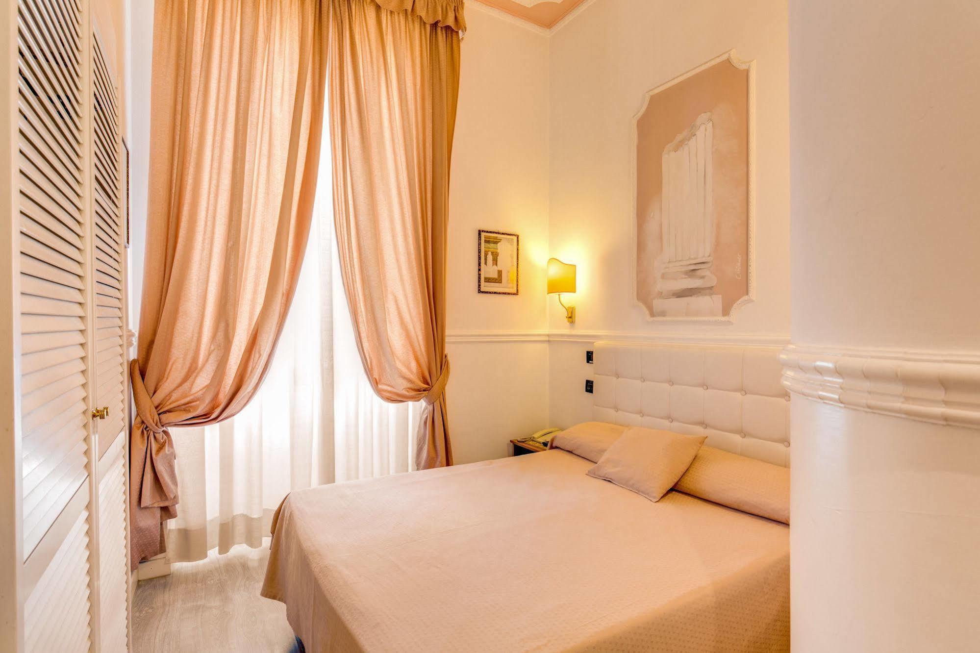 Hotel Martini Rzym Zewnętrze zdjęcie