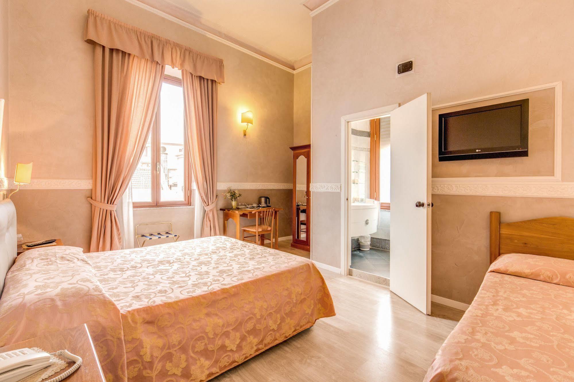 Hotel Martini Rzym Zewnętrze zdjęcie
