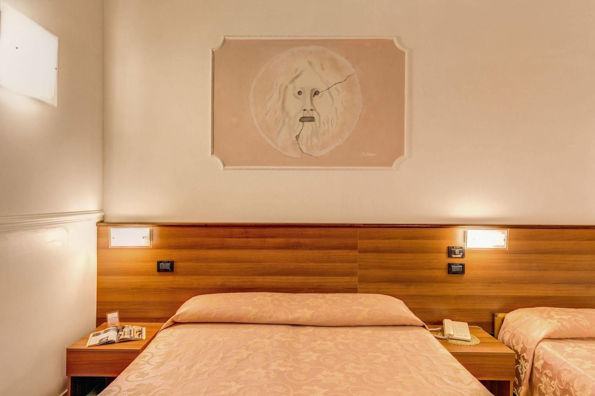 Hotel Martini Rzym Zewnętrze zdjęcie